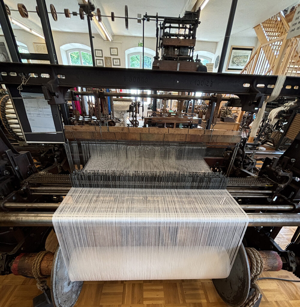 weaving machine textile museum